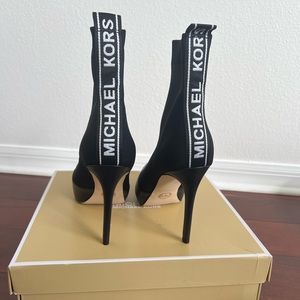New Boots Michael Kors
